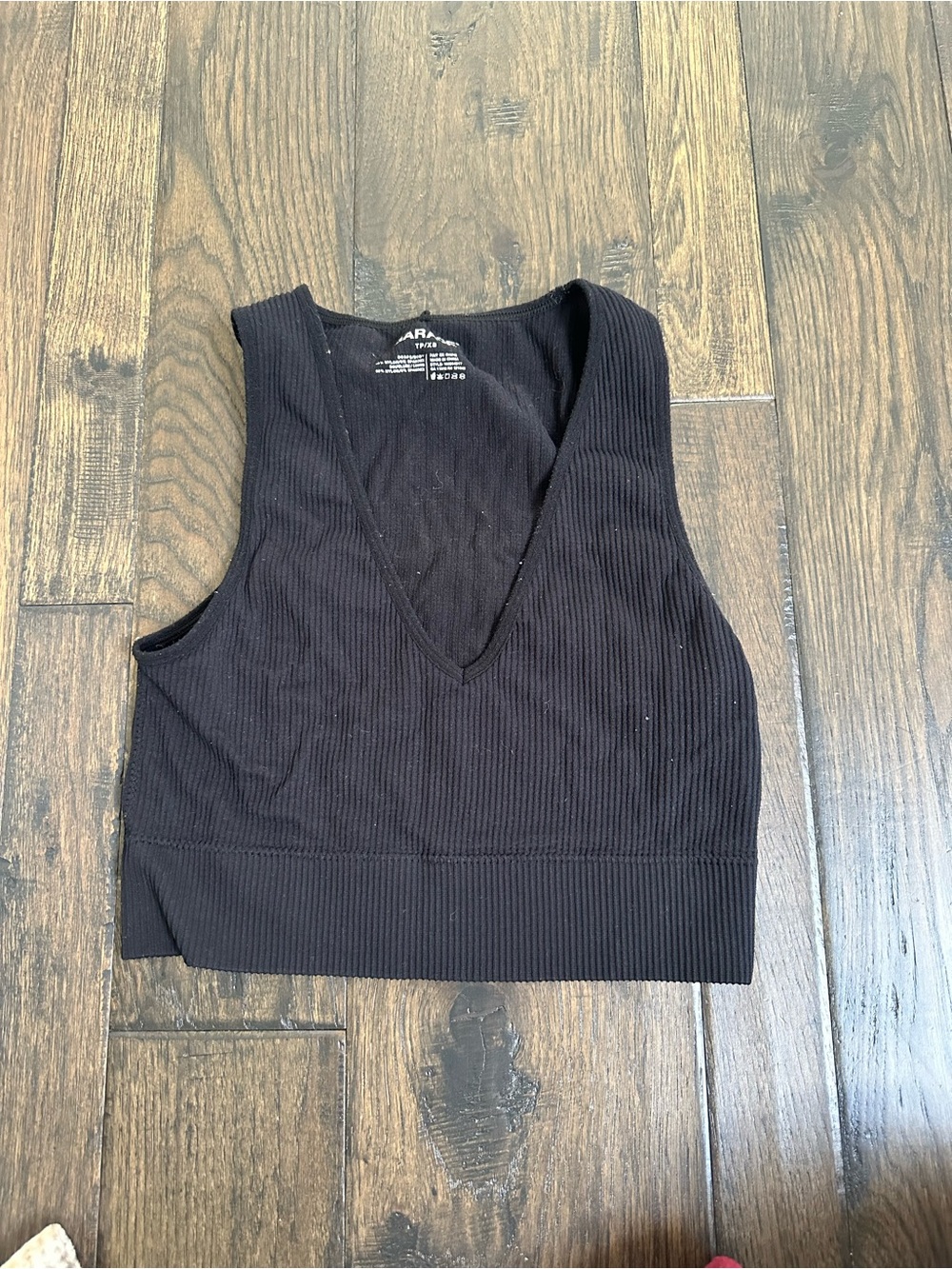 Garage Black Ribbed V-Neck Crop Top – Size XS